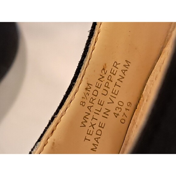 Nine West Arden Mary Jane Circular Silver Buckle Flat Shoe Pointed Toe Size 8.5M - Picture 9 of 9